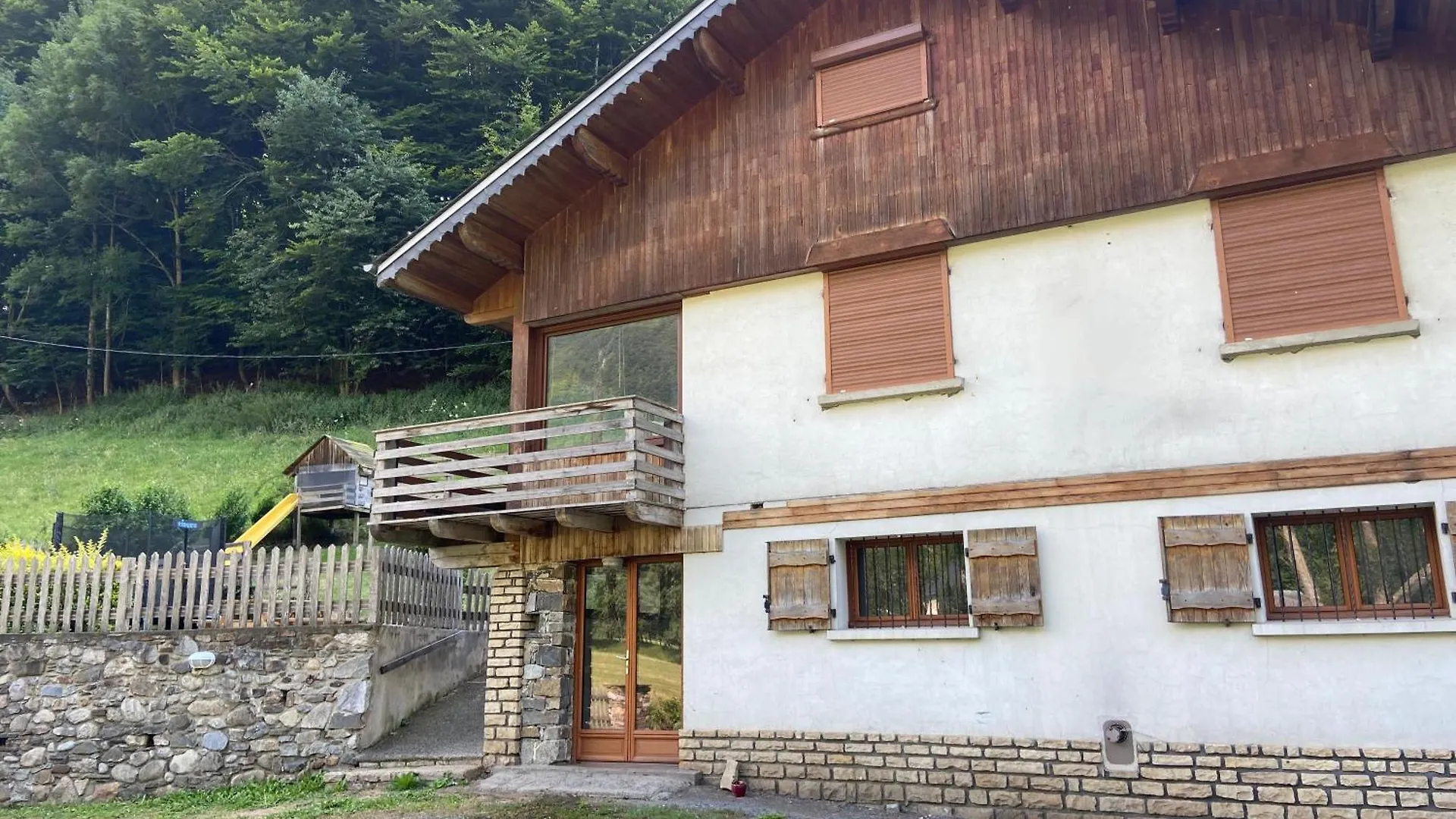Chalet L'Arbizon 康庞